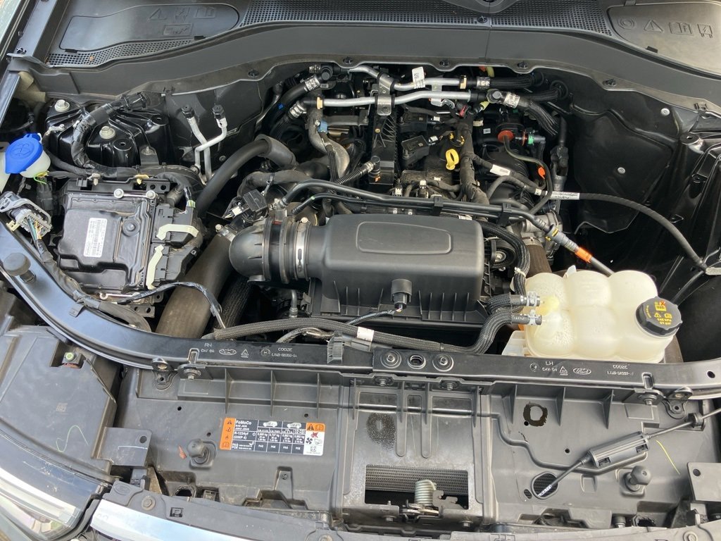 Used 2022 Ford Explorer XLT image 50