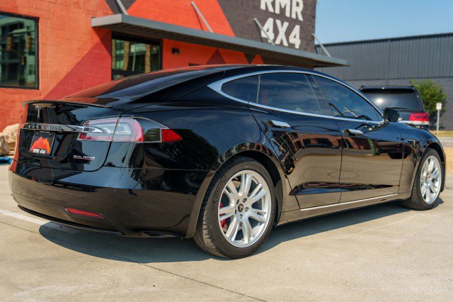 Used 2021 Tesla Model S Performance image 5