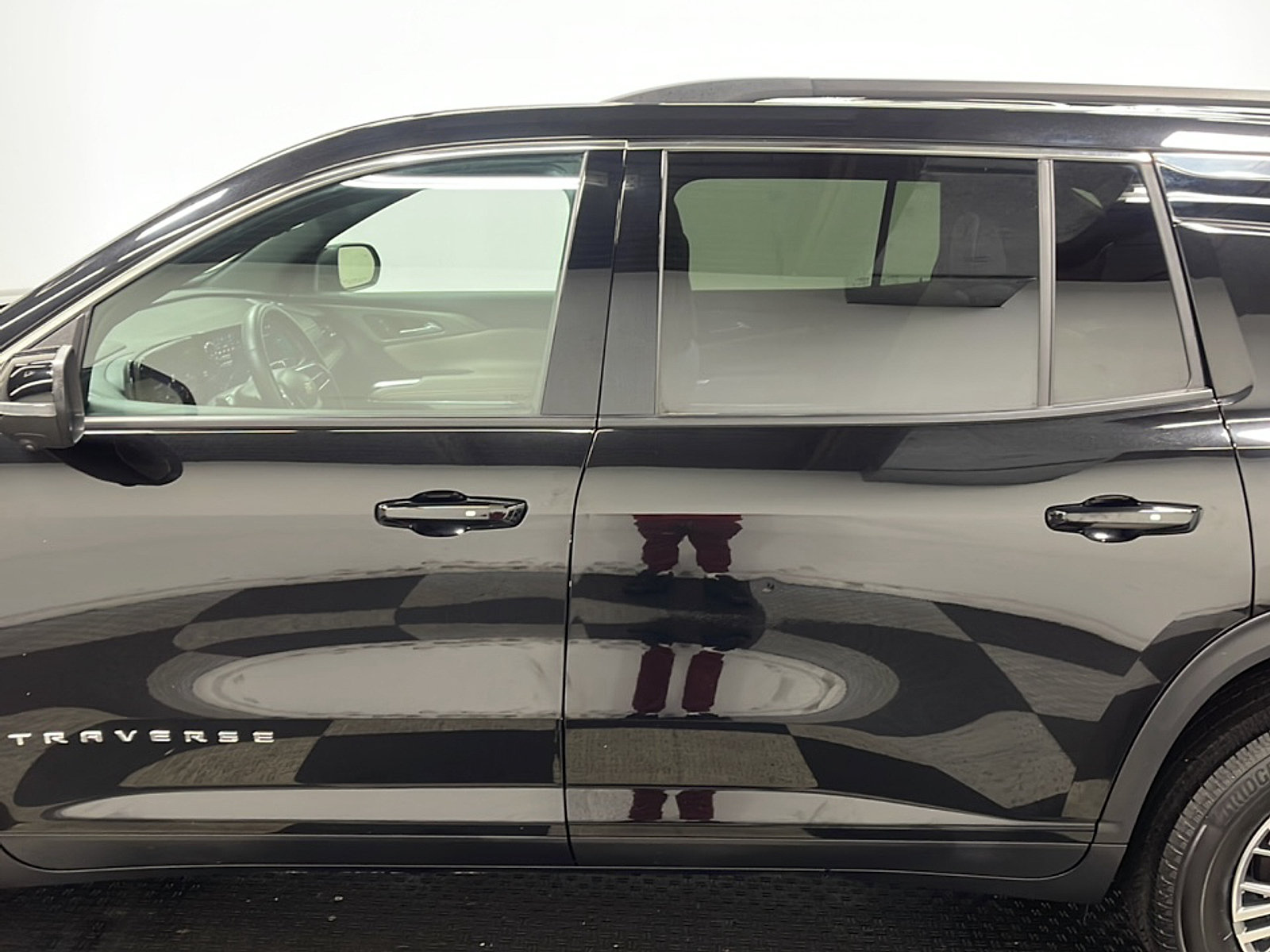 Used 2026 Chevrolet Traverse LT w/ Driver Confidence Package FWD image 14