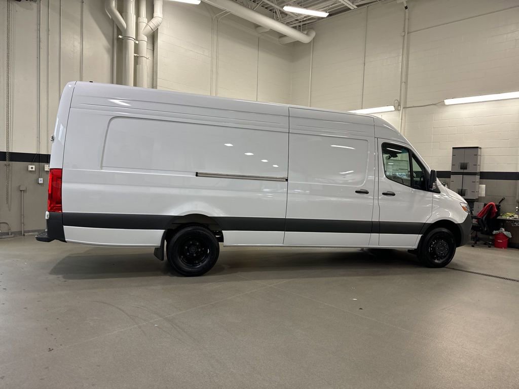 New 2025 Mercedes-Benz Sprinter 3500 image 7