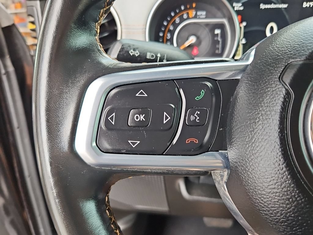 Used 2021 Jeep Gladiator Overland AWD/4WD image 11
