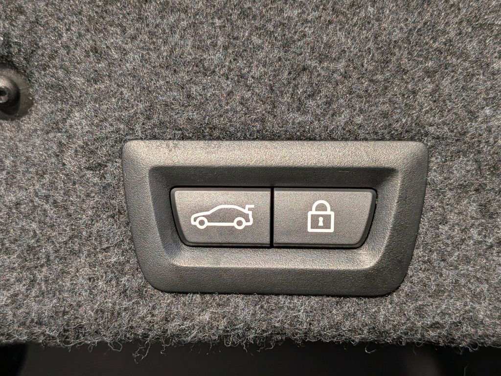 Used 2014 BMW 528i xDrive Sedan image 29