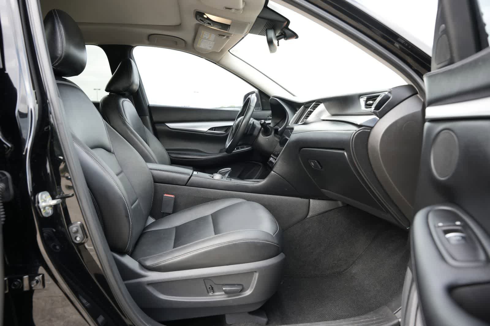 Used 2021 INFINITI QX50 Luxe FWD image 22