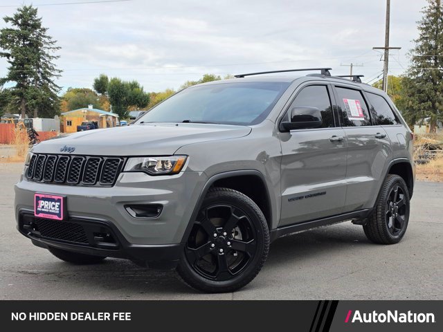 Used 2019 Jeep Grand Cherokee Laredo AWD/4WD image 1