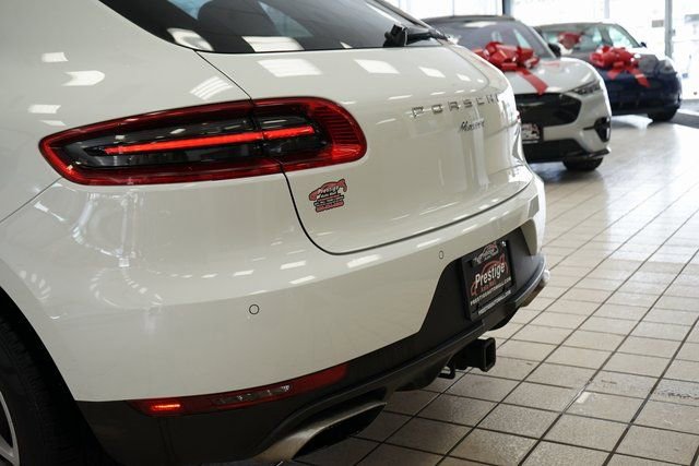 Used 2018 Porsche Macan image 15
