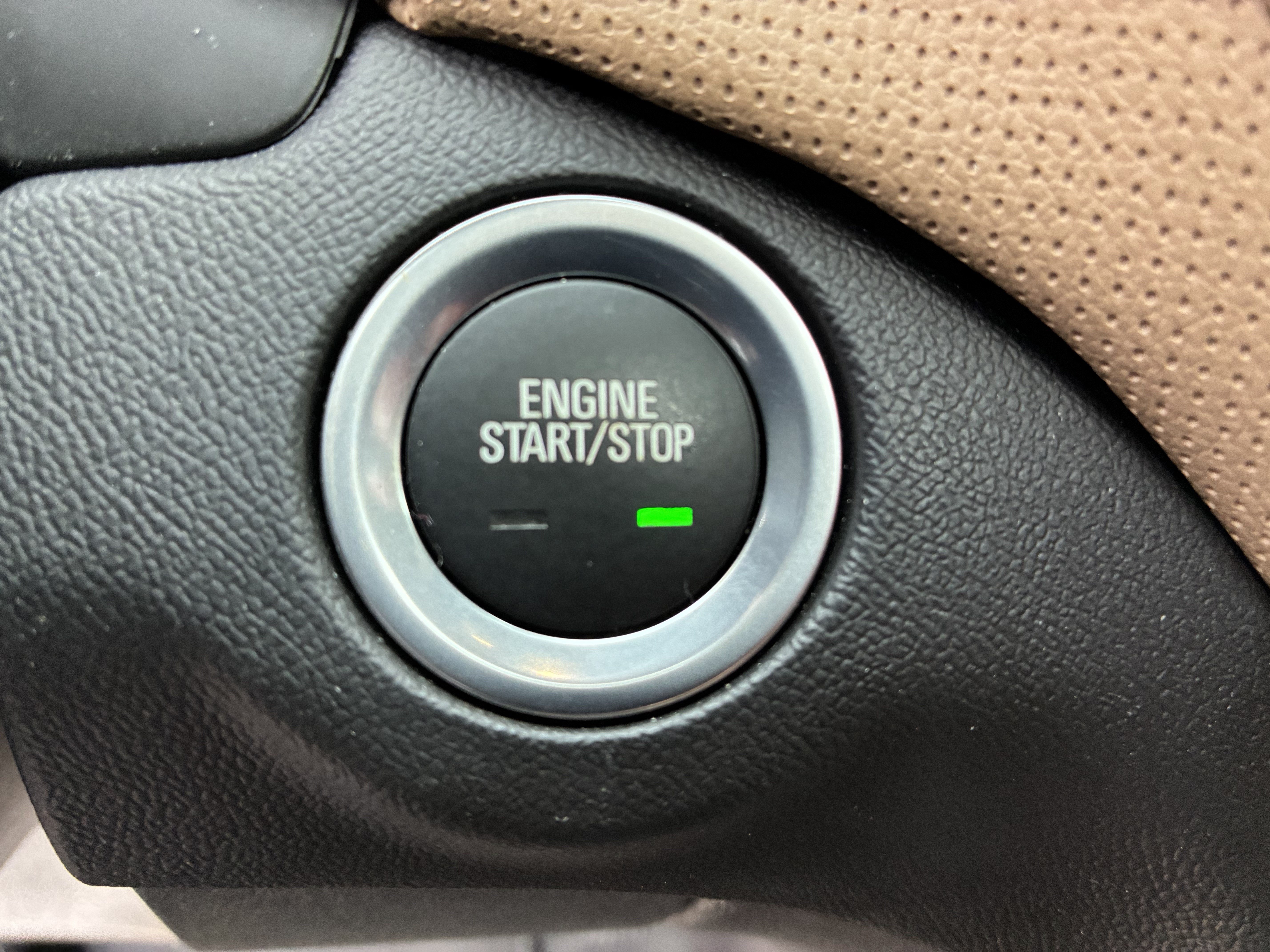 Used 2024 Chevrolet Equinox Premier FWD image 34