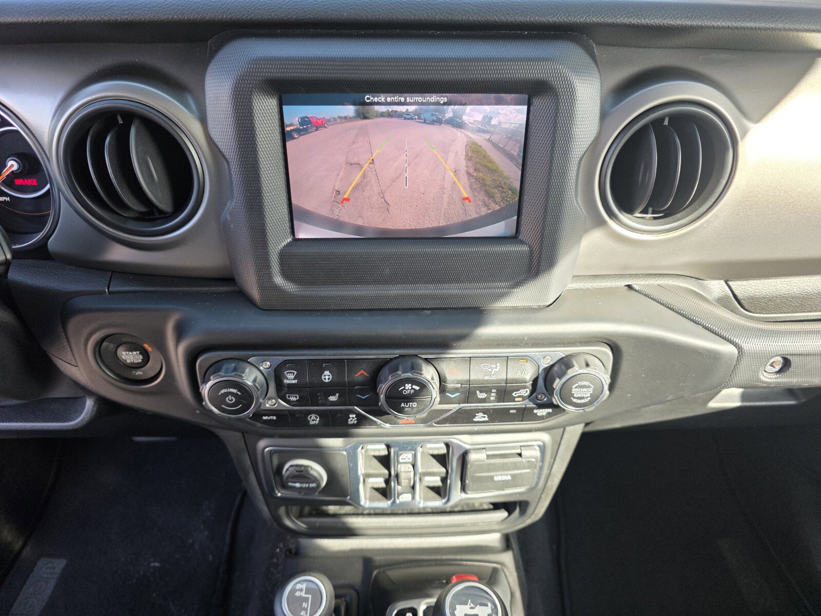 Used 2021 Jeep Wrangler Unlimited Sport image 20