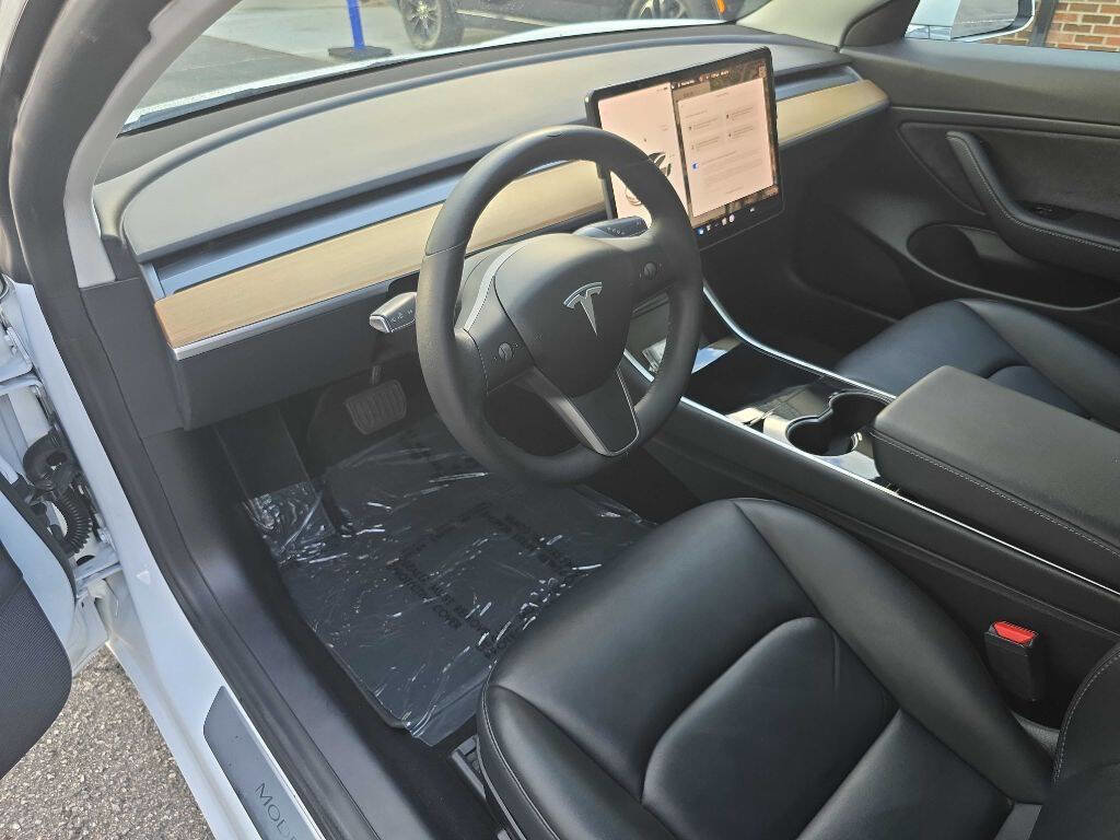 Used 2020 Tesla Model 3 Long Range image 8