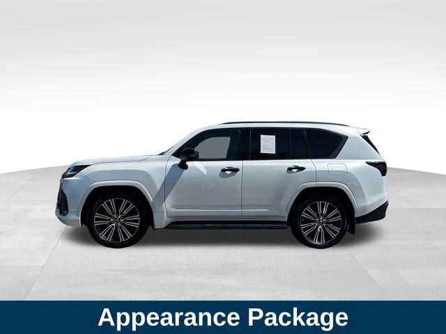 Used 2023 Lexus LX 600 4WD w/ Appearance Package image 2