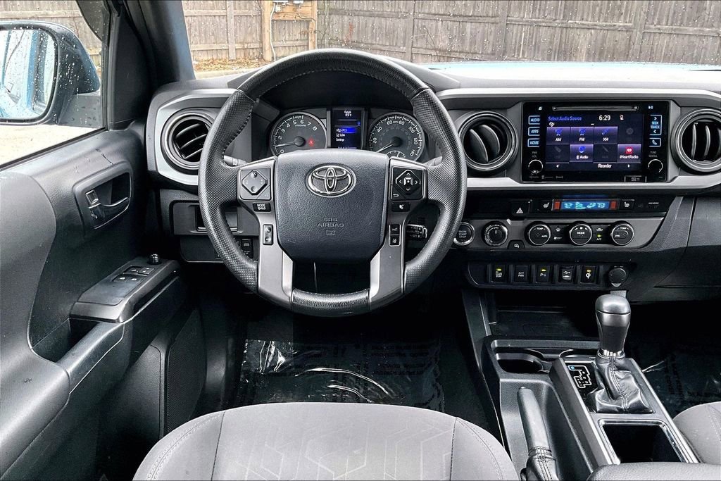 Used 2019 Toyota Tacoma TRD Off-Road image 17