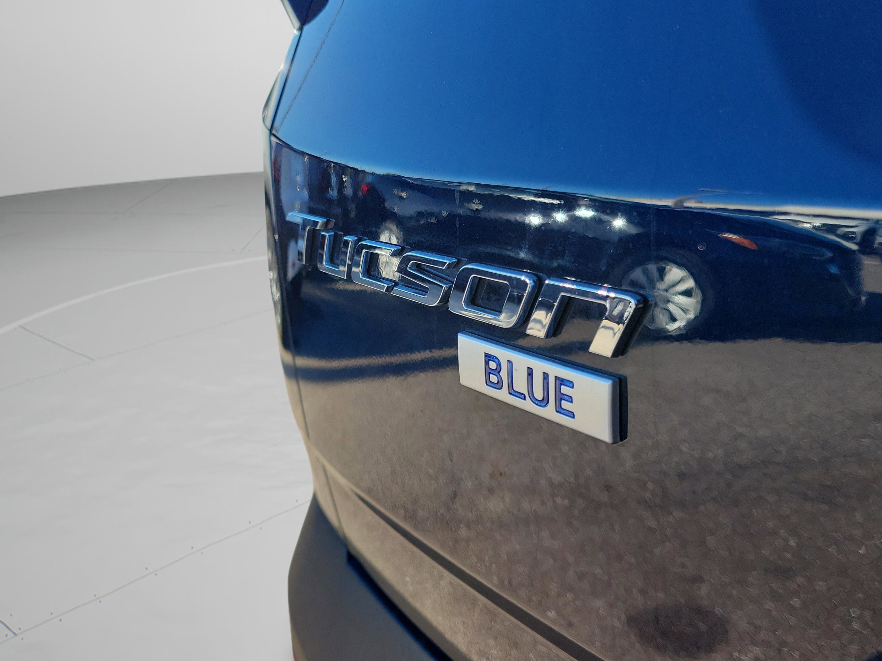 Used 2024 Hyundai Tucson Blue image 6
