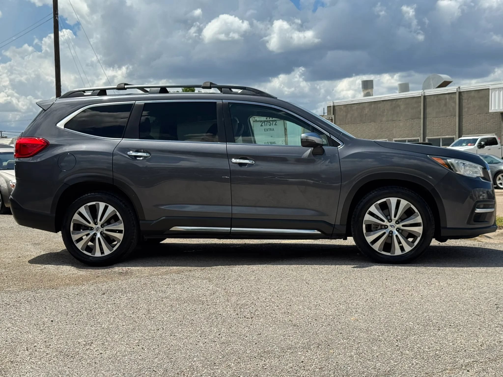 Used 2019 Subaru Ascent Touring AWD/4WD image 8