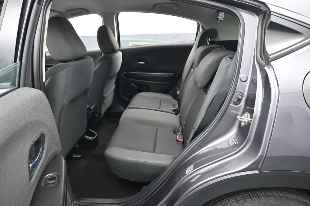 Used 2020 Honda HR-V LX image 26