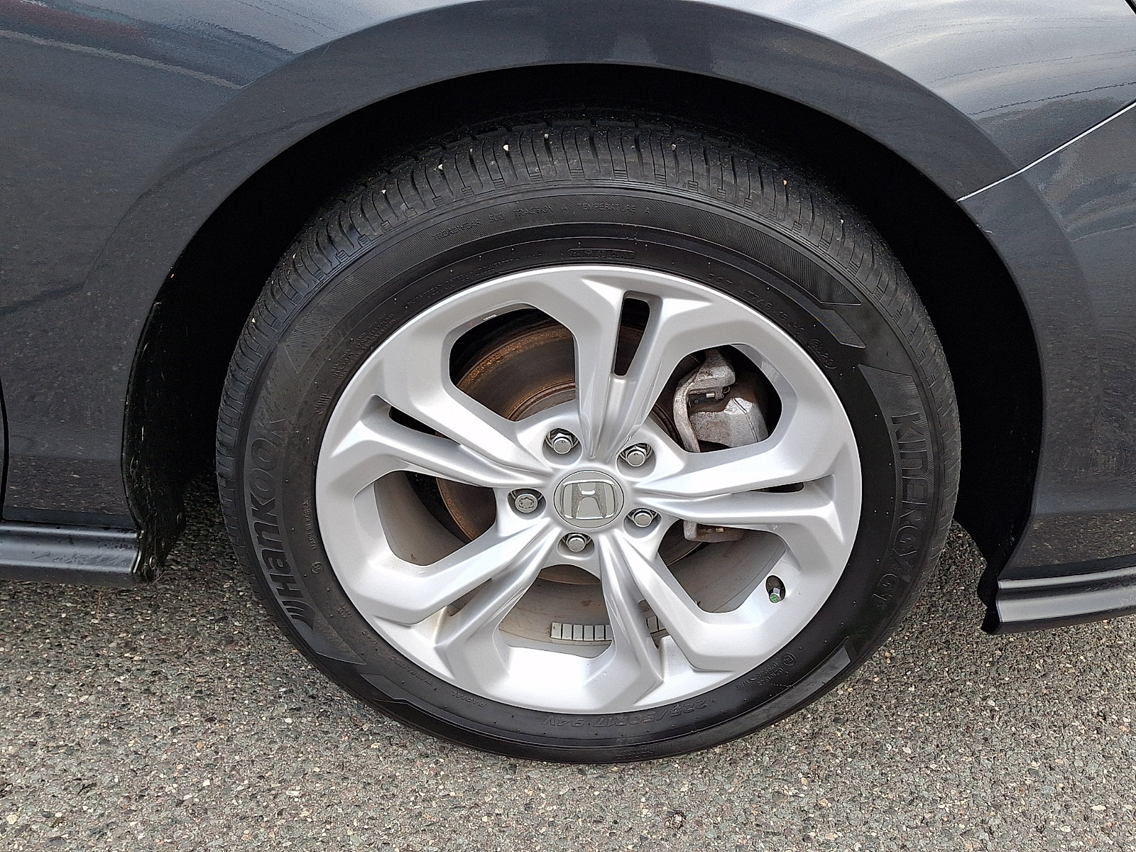 Used 2024 Honda Accord LX image 9