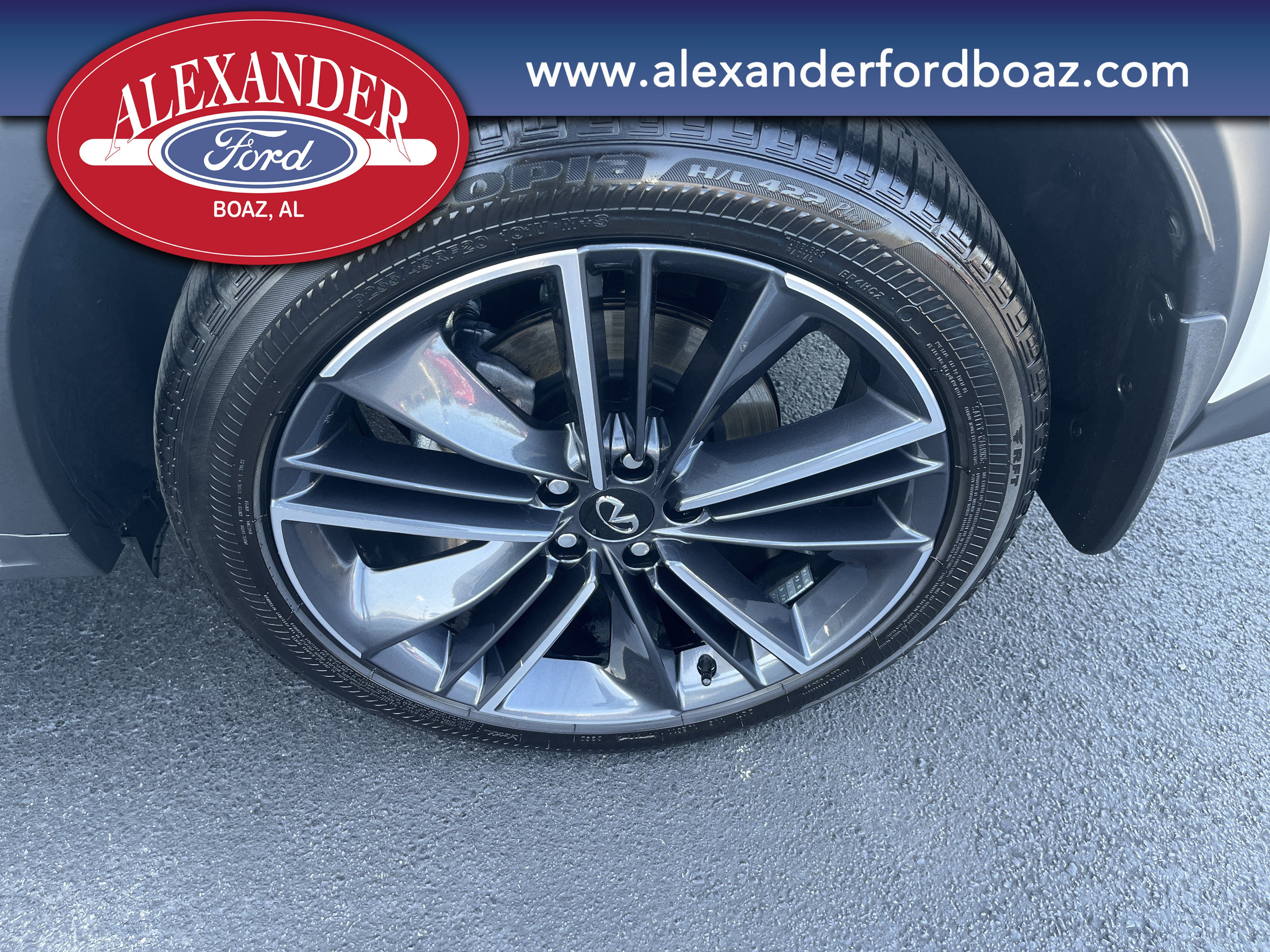 Used 2025 INFINITI QX50 Sport AWD/4WD image 7