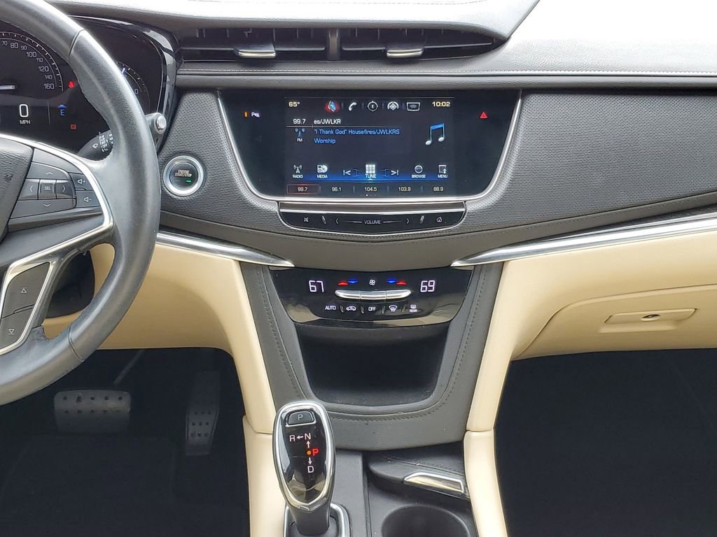 Certified 2017 Cadillac XT5 FWD w/ LPO, Wheel Lock Package image 23