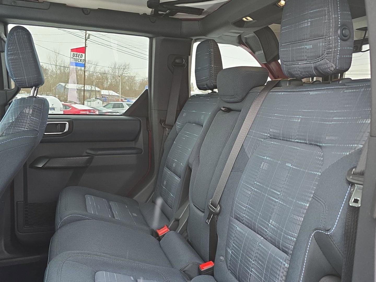 Used 2025 Ford Bronco Heritage Edition AWD/4WD image 30