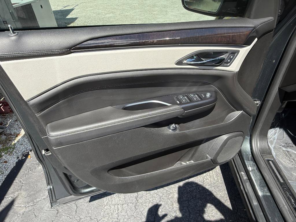 Used 2014 Cadillac SRX Performance w/ Driver Awareness Package FWD image 15