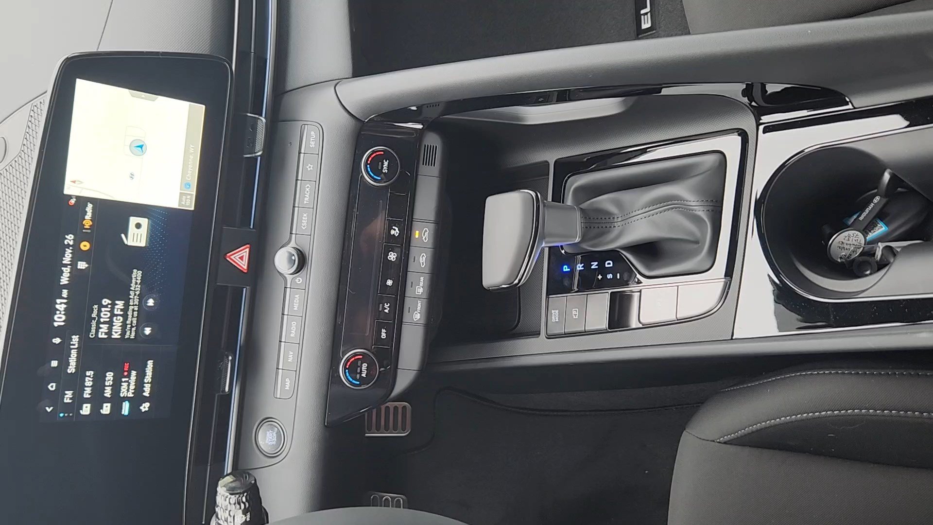 New 2026 Hyundai Elantra Sport FWD image 15