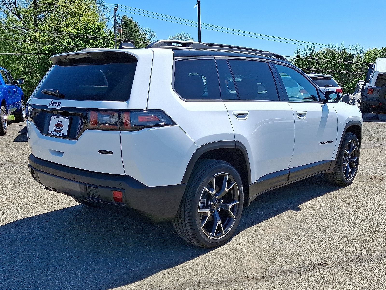 New 2026 Jeep Cherokee Overland AWD/4WD image 4