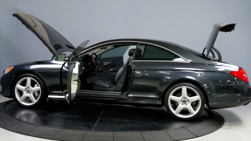 Used 2011 Mercedes-Benz CL 550 4MATIC image 12