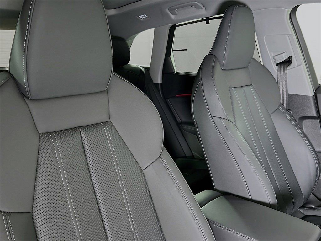 New 2025 Audi Q5 Premium Plus image 28