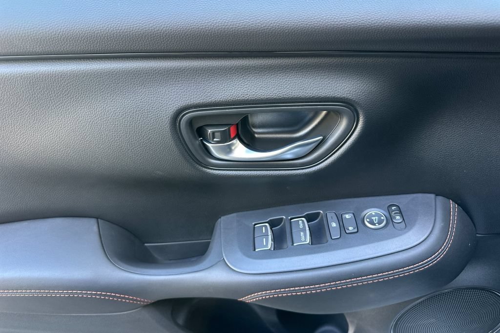 Certified 2027 Honda HR-V Sport image 34