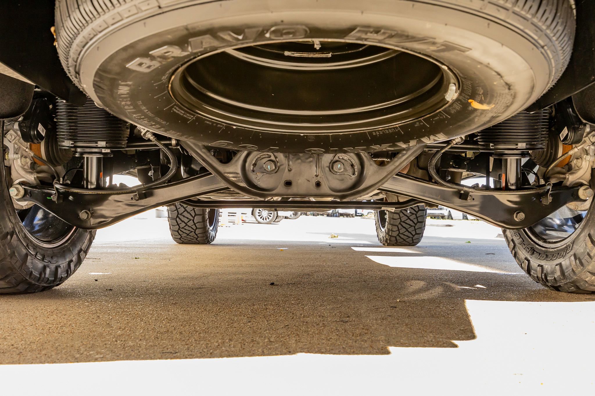 Used 2025 GMC Yukon AT4 w/ Premium Trailering Package image 15