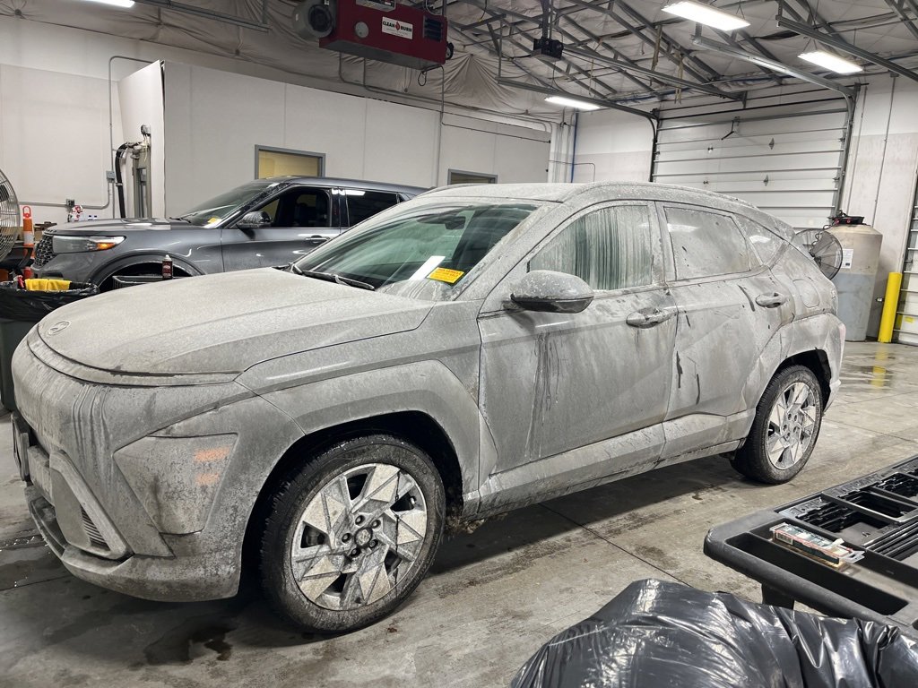 Used 2024 Hyundai Kona SEL w/ Convenience Package