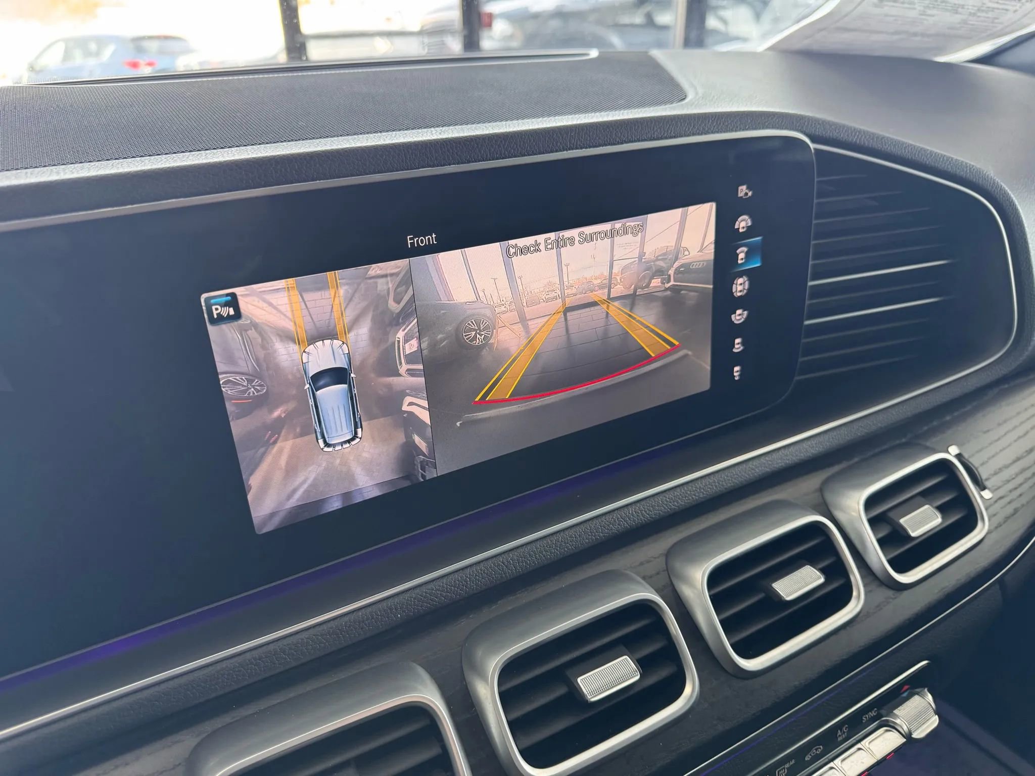 Used 2021 Mercedes-Benz GLE 450 4MATIC image 33
