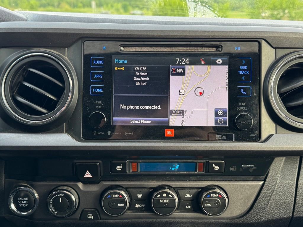 Used 2019 Toyota Tacoma TRD Off-Road AWD/4WD image 5