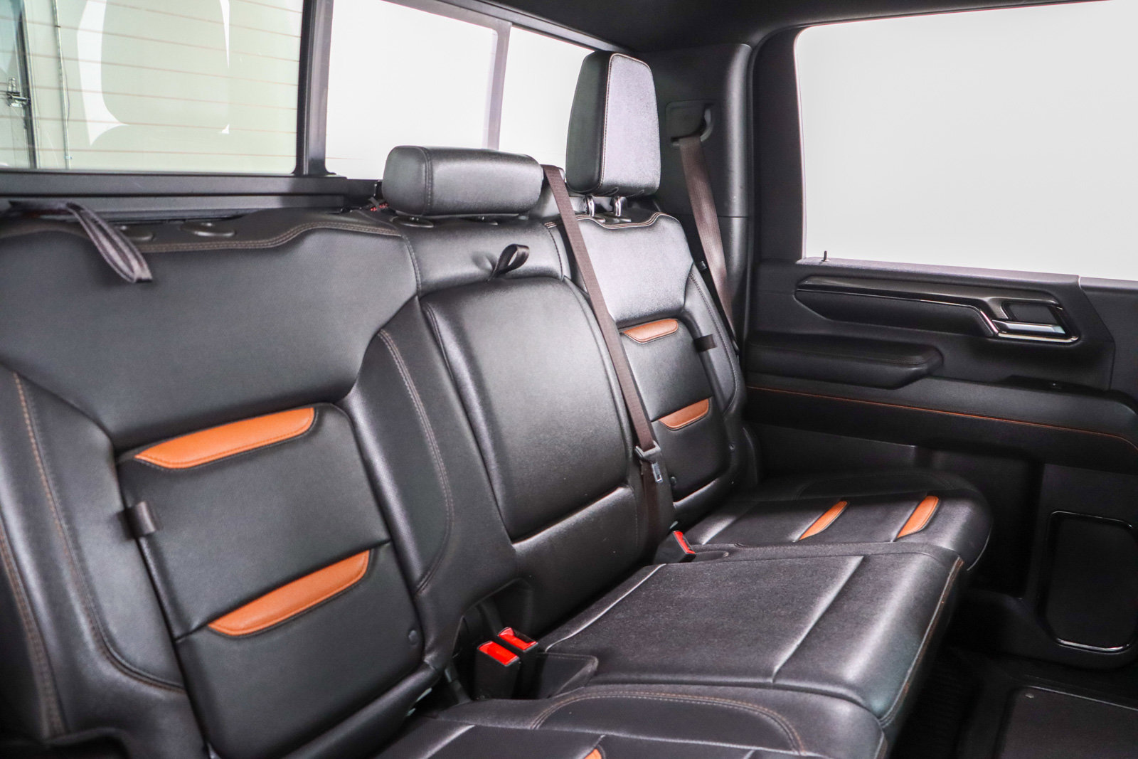 Used 2024 GMC Sierra 2500 AT4 w/ AT4 Premium Plus Package image 33