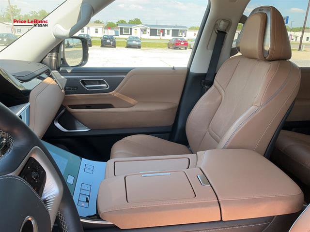 Used 2025 INFINITI QX80 Sensory image 34
