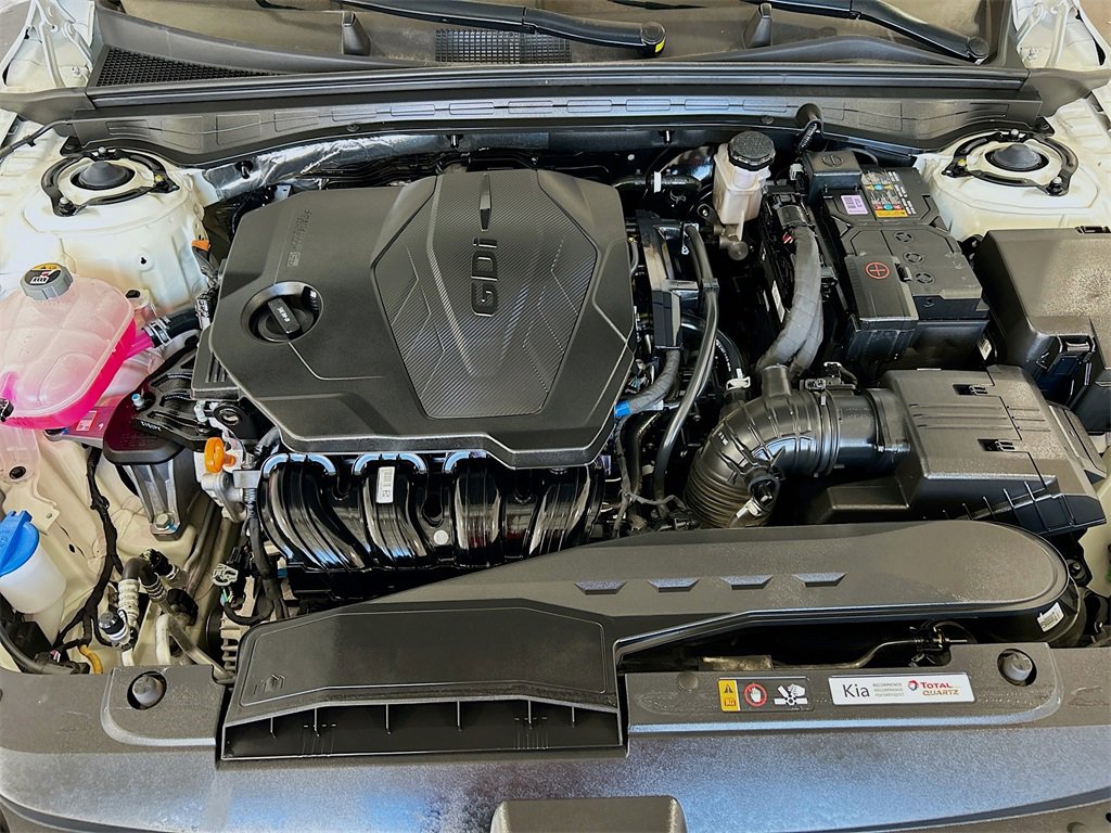 Used 2025 Kia K5 EX image 30