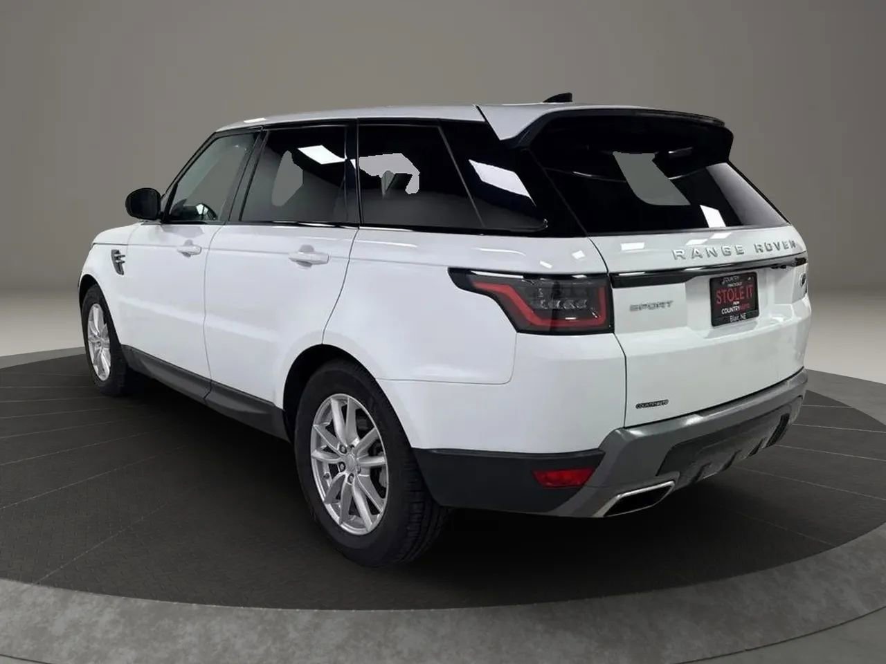 Used 2018 Land Rover Range Rover Sport SE image 3