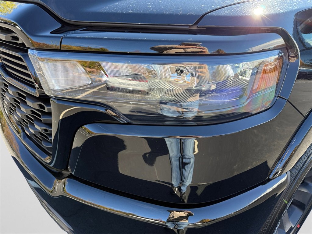 New 2026 RAM 1500 4x4 Crew Cab image 22