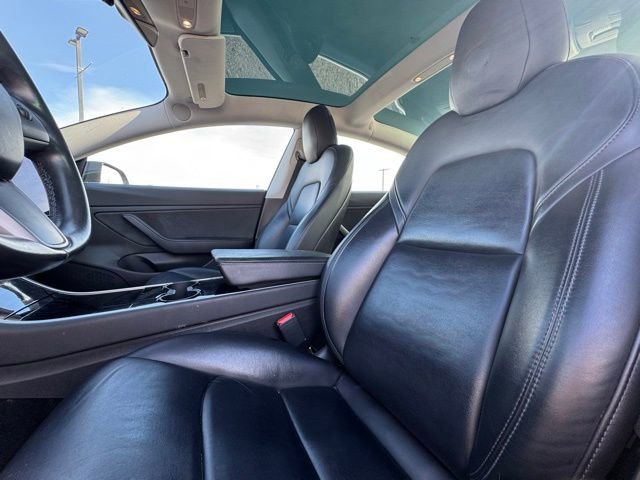 Used 2019 Tesla Model 3 Long Range image 10