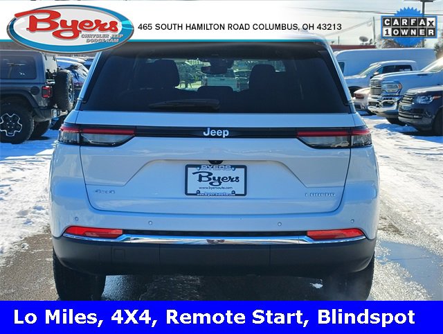 Used 2024 Jeep Grand Cherokee Laredo image 33