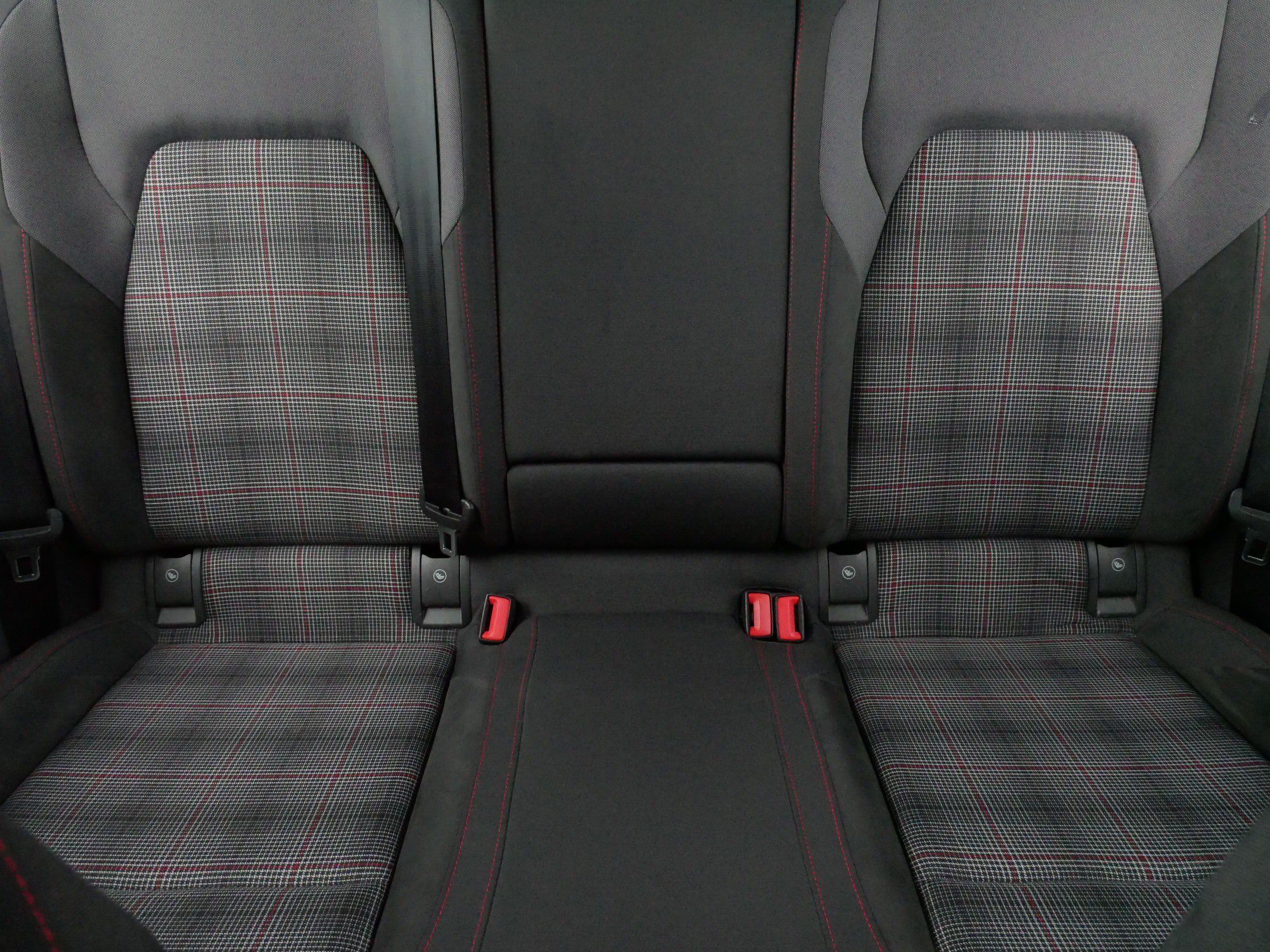 Certified 2022 Volkswagen GTI SE FWD image 13