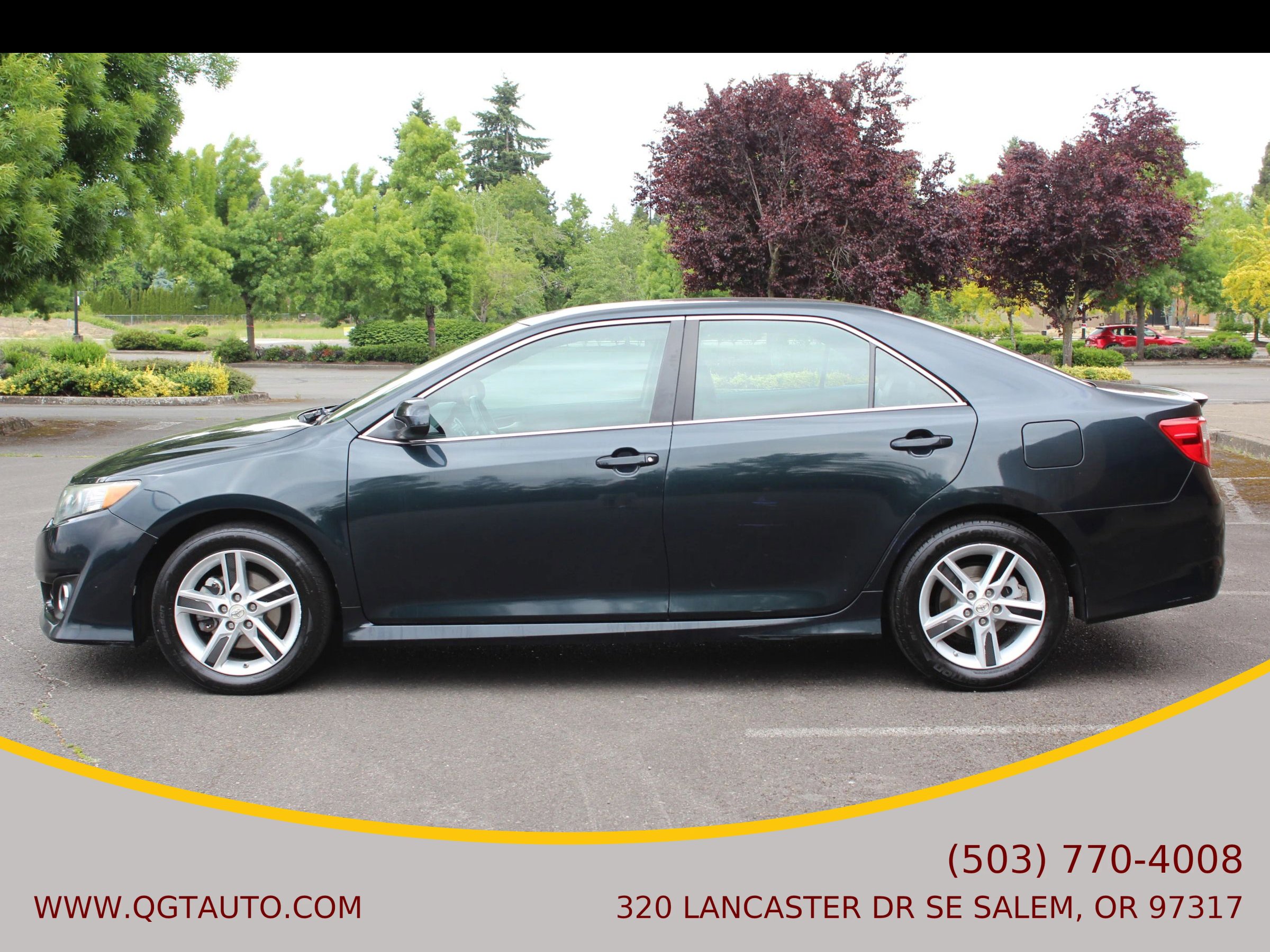 Used 2013 Toyota Camry SE image 2