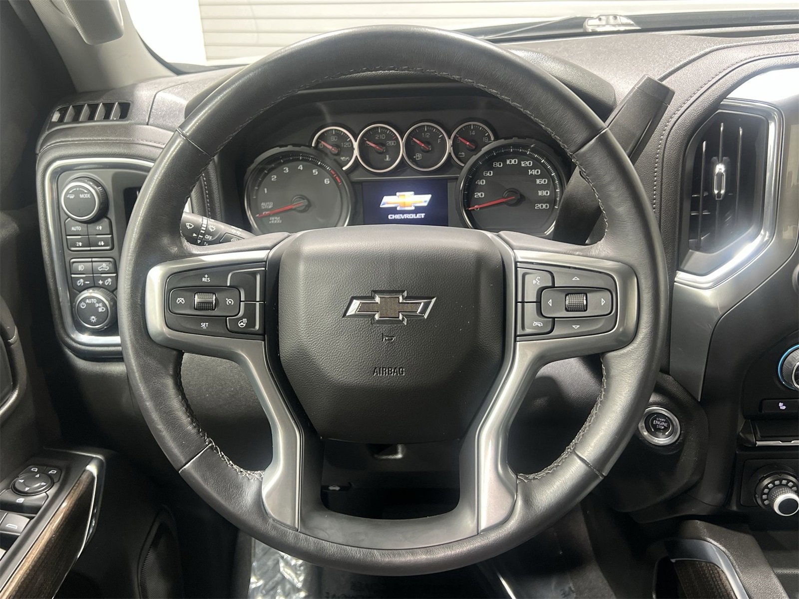 Used 2022 Chevrolet Silverado 1500 RST image 14