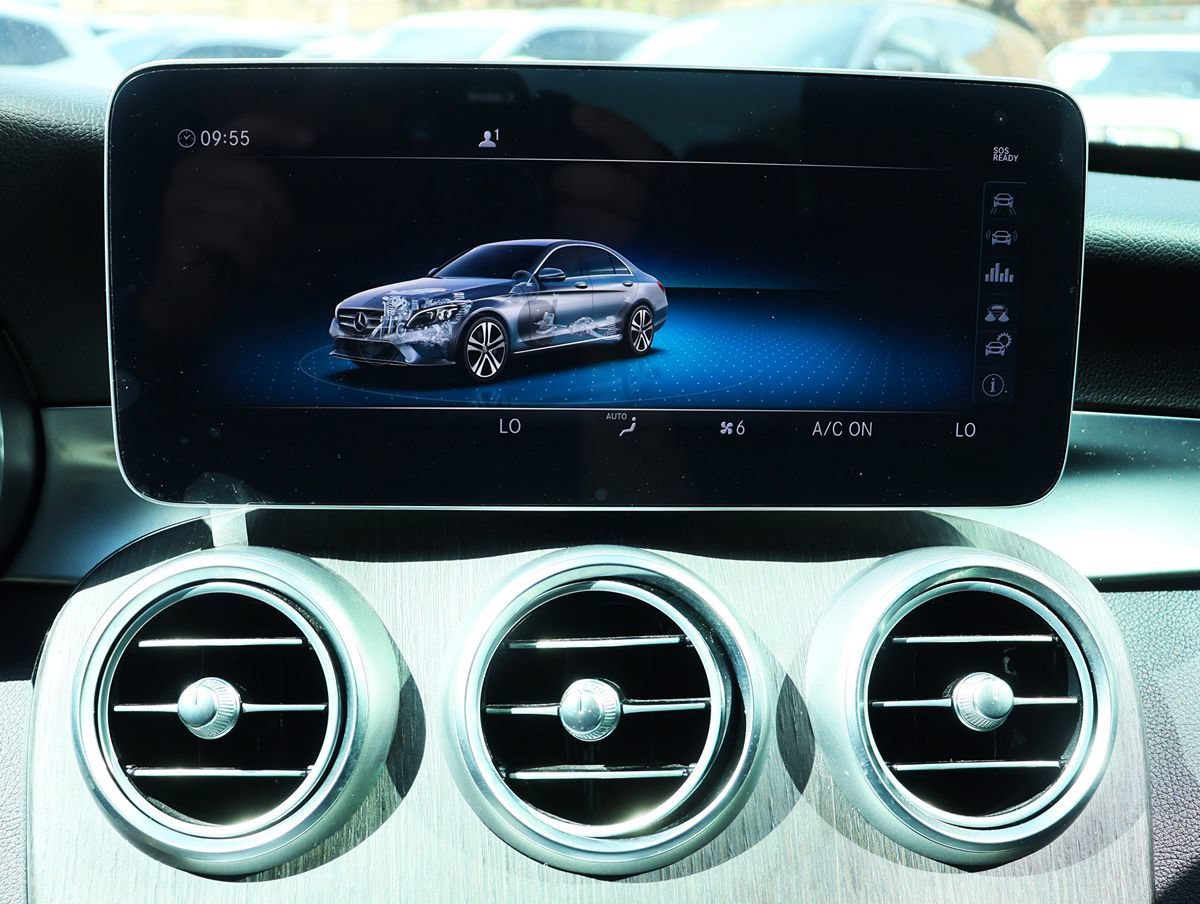 Used 2020 Mercedes-Benz C 300 Sedan w/ Premium Package image 46
