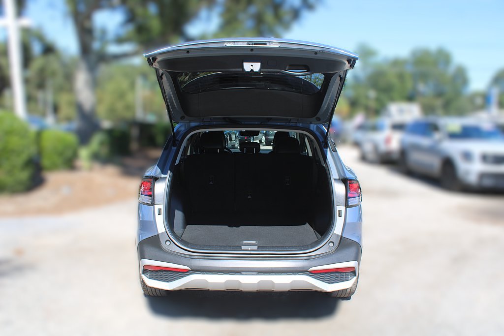 Certified 2025 Kia Sportage EX FWD image 9