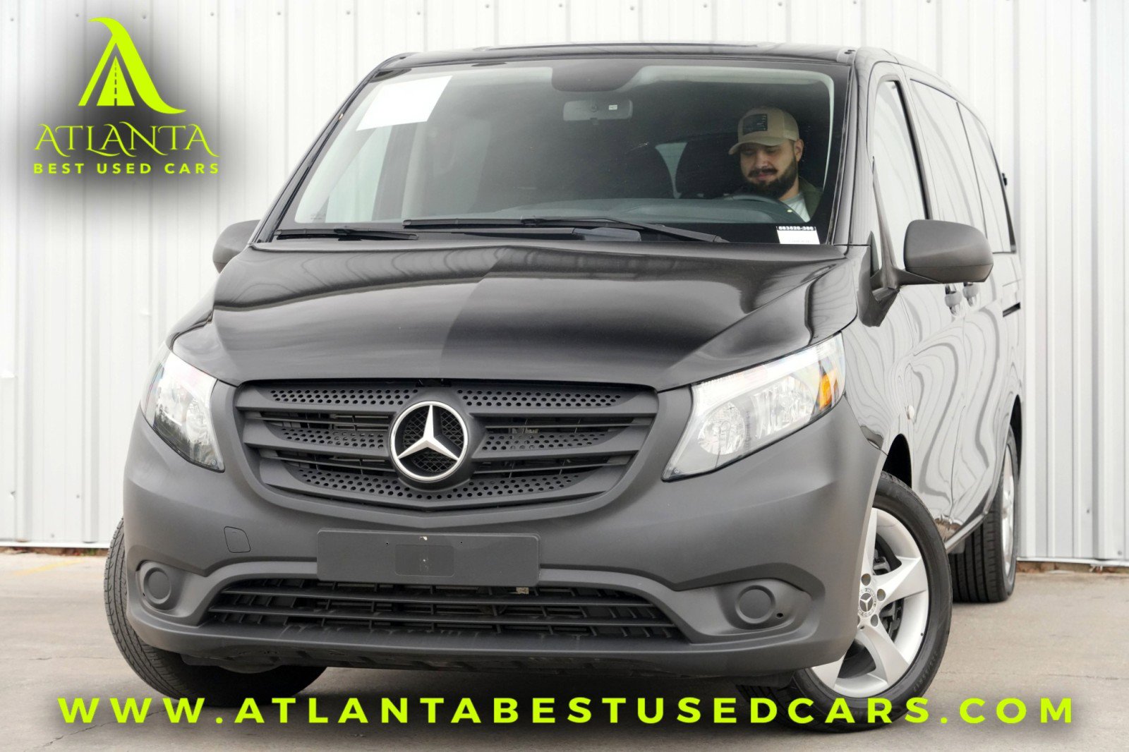 Used 2019 Mercedes-Benz Metris Passenger image 1