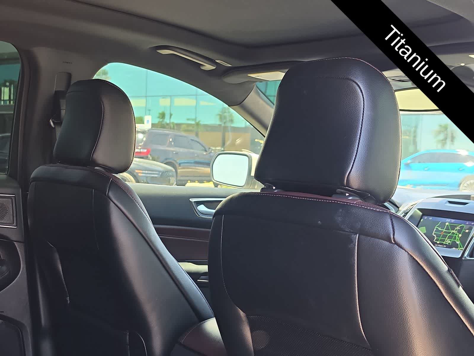 Used 2020 Ford Edge Titanium w/ Equipment Group 301A AWD/4WD image 17