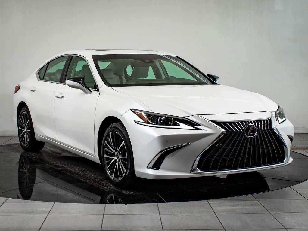 Certified 2023 Lexus ES 250 w/ Premium Package image 12