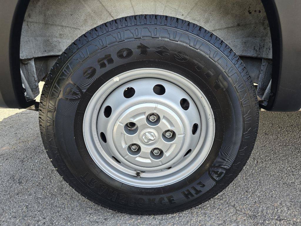 Used 2023 RAM ProMaster 2500 FWD image 25