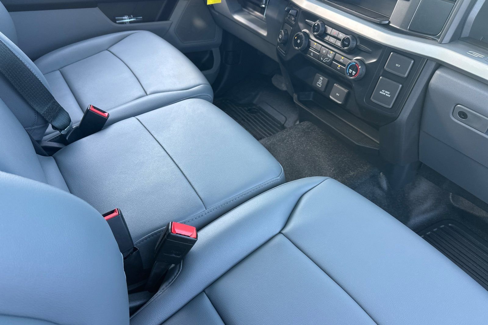 New 2026 Ford F550 2WD Regular Cab Super Duty image 15