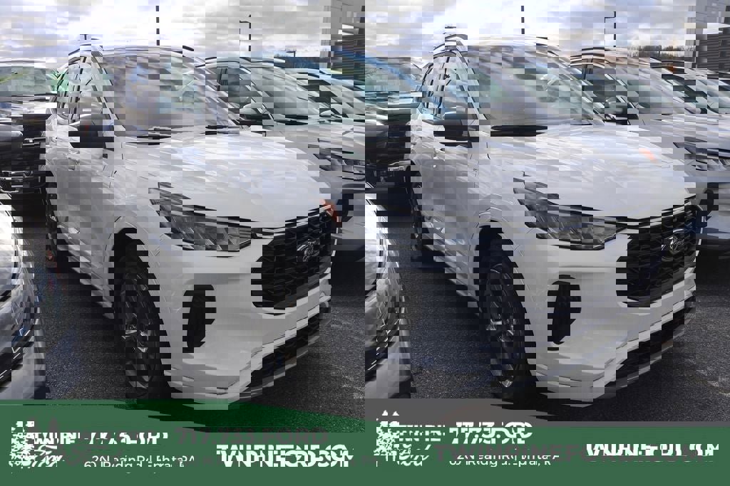 New 2024 Ford Escape ST-Line w/ Equipment Group 301A image 1