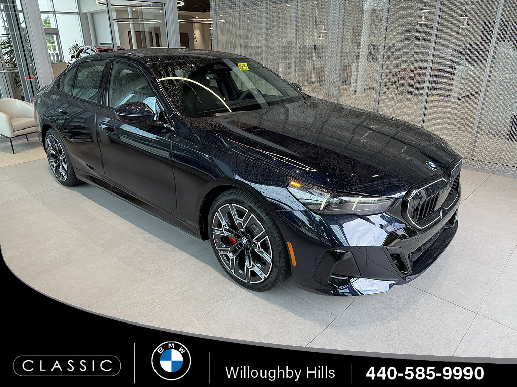 New 2027 BMW 530i xDrive w/ M Sport Package